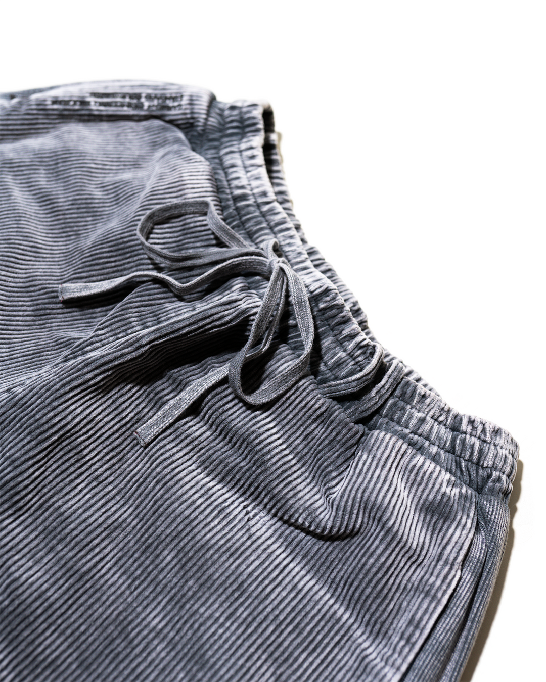 CORD SHORTS [EARL GREY]
