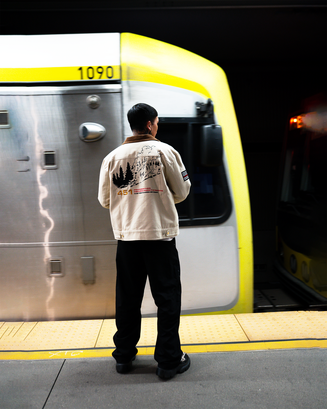 BOOK BURNERS JACKET [CREME]