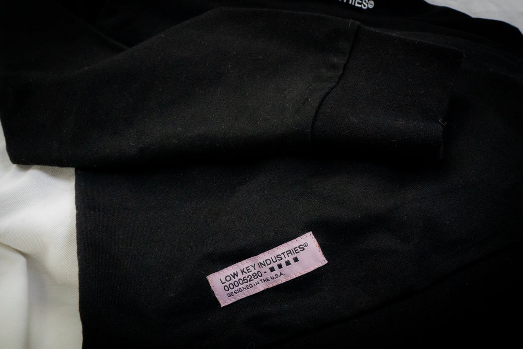STAFF LIGHTWEIGHT CREWNECK (BLACK)