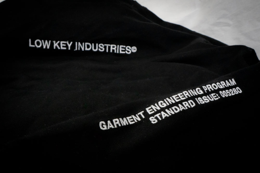STAFF LIGHTWEIGHT CREWNECK (BLACK)